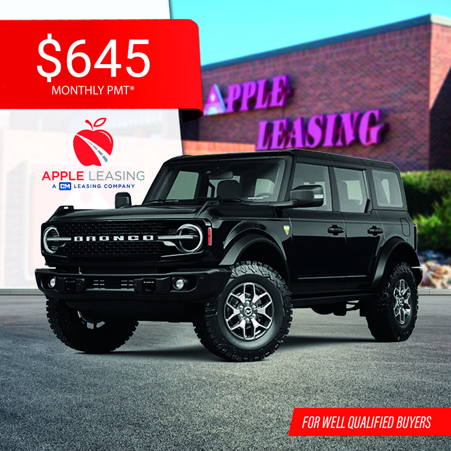 Aggressive off-road view of the 2026 Ford Bronco 4-Door Big Bend 4X4 featuring massive Sasquatch Package mud-terrain tires.