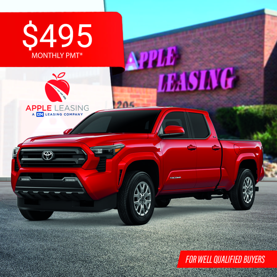 2025 Toyota Tacoma SR5 Double Cab 4WD with 17” Alloy Wheels, Blackout Package